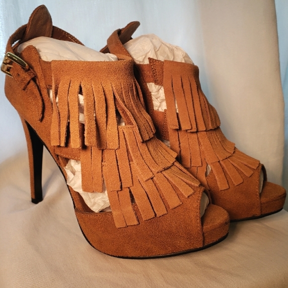 N.Y.L.A “Fancy” Suede Leather, Fringe Platform, 5 Inch Stiletto Heels - Picture 9 of 10
